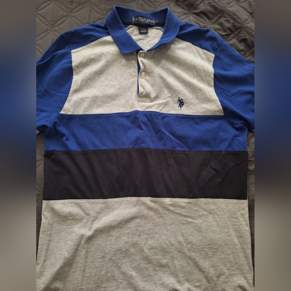 U.S. Polo Assn. Blue and Gray Polo Shirt with Color-Block Design